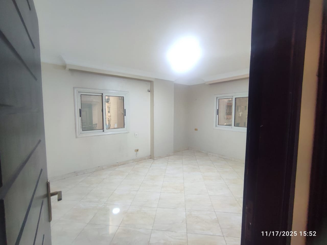 شقه للايجار في شارع الخمسين الرئيسي    زهراء المعادي