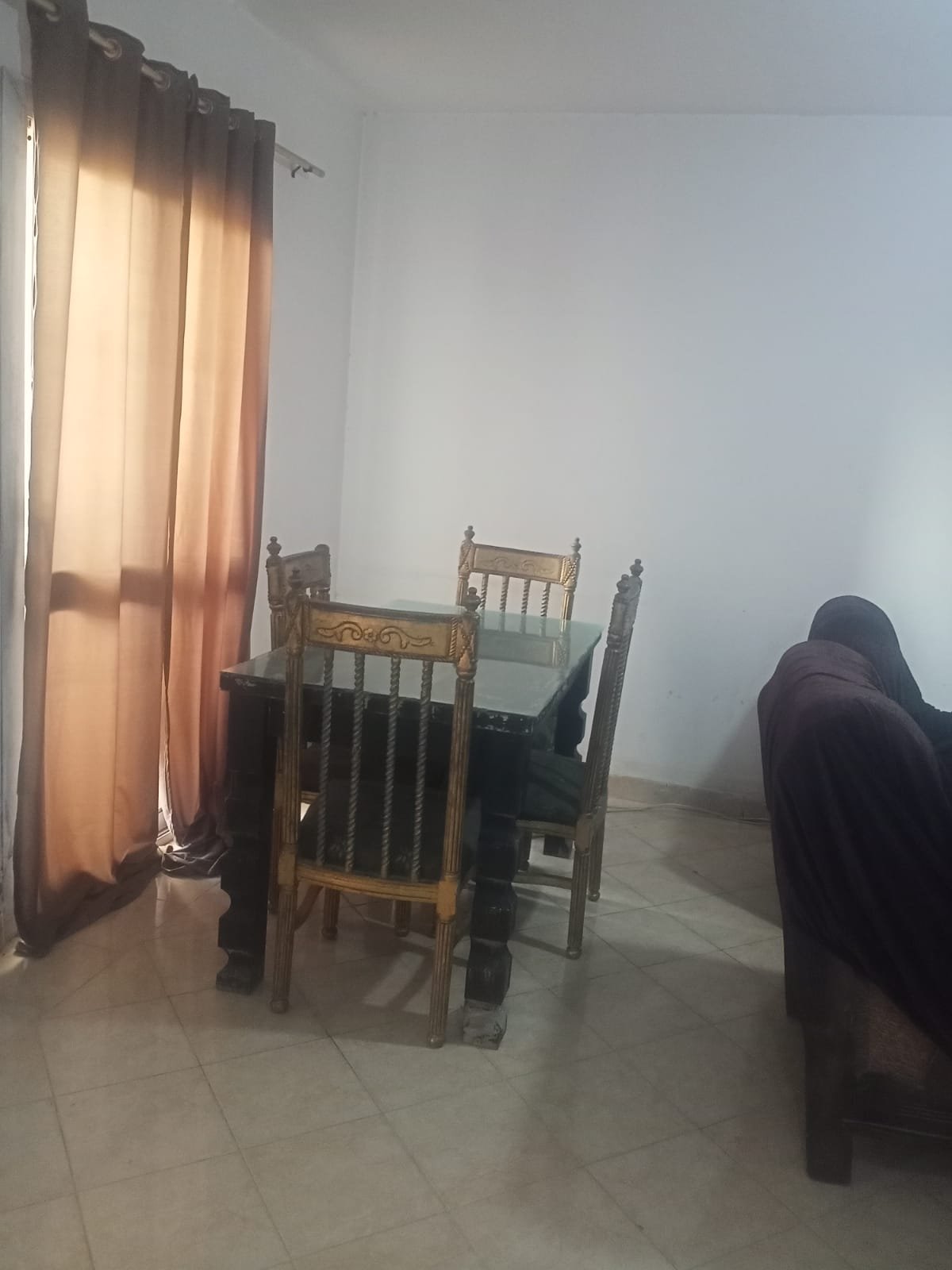 شقه للايجار المفروش  مكيفه في  زهراء المعادي   بجوار  مرور المعادي