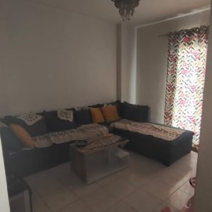 شقه للايجار في كمبوند تبارك علي دائري المعادي بجوار  مودرن اكاديمي