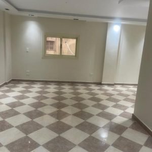 شقه للايجار في  شارع حسن نصار تقسيم الاسلكي