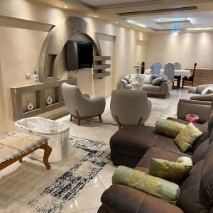 شقه للبيع في زهراء المعادي الحي الايطالي فيو مفتوح  امامي واجهه وبحري