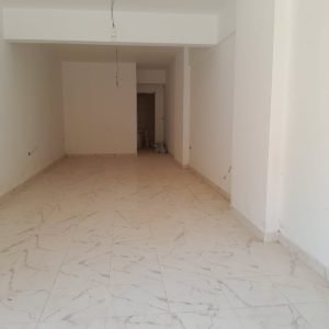 محل  للايجار في زهراء المعادي بجوار المرور كثافه سكانيه عاليه