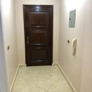 شقه للايجار  في  زهراء المعادي  علي  شارع الخمسين  فيو امامي  واجهه وبحري