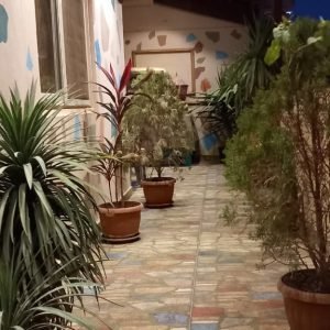 شقه للبيع في الشطر العاشر  امام  الاميرالد 1 فيو امامي  واجهه