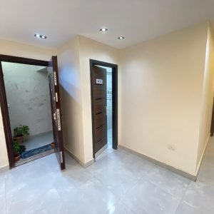 شقه للإيجار في الاسلكي ب المعادي فيو امامي واجهه  تصلح اداري