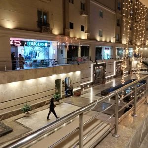 متاح محل للإيجار بالدور الأول بمساحة 34 متر داخل مول الحجاز بلازا 📍